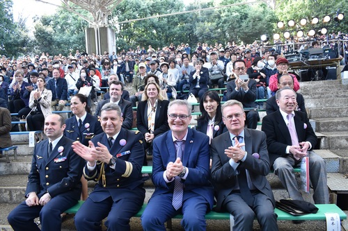 フランス航空教育団来日100周年記念事業観客席