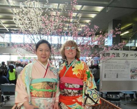日本の着物を着る体験は好評でした