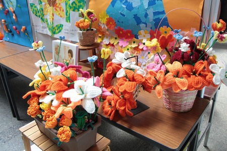 ブーブをかたどった手芸作品