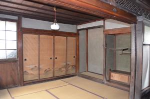 秋田家住宅の座敷の写真
