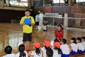 小学校向け体験会の様子の画像