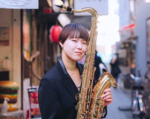 内田 絢子の写真
