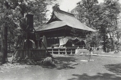 鳩峯八幡神社と兜掛の松