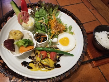 洋風ランチの写真