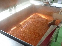 ミートソースの味を調える