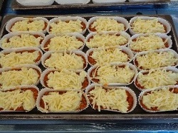チーズをのせる