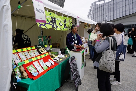 屋外でのテイスティング