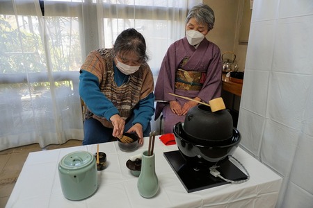 茶道体験の様子