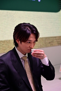 所沢市観光大使辰巳雄大さんの写真