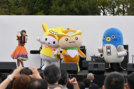 寺嶋由芙さんとひこーきズのステージ♪